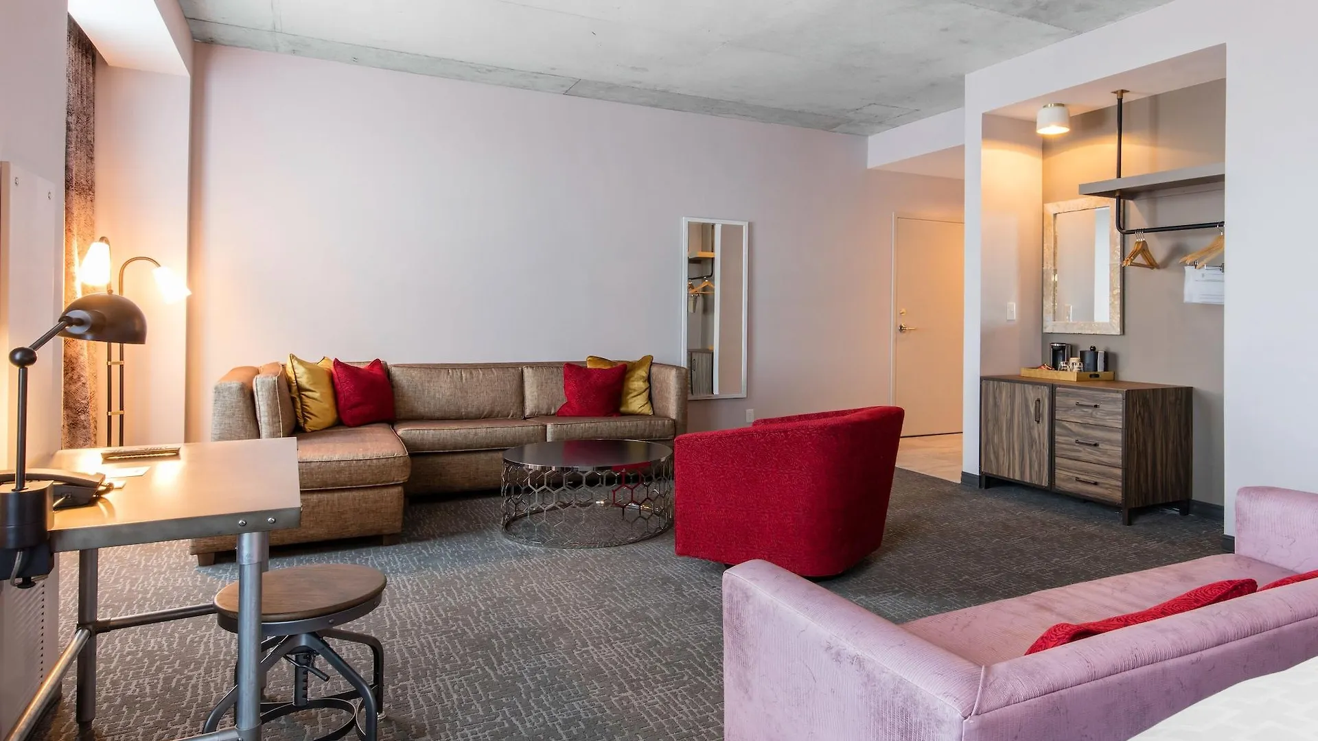 Cambria Hotel Nashville Downtown