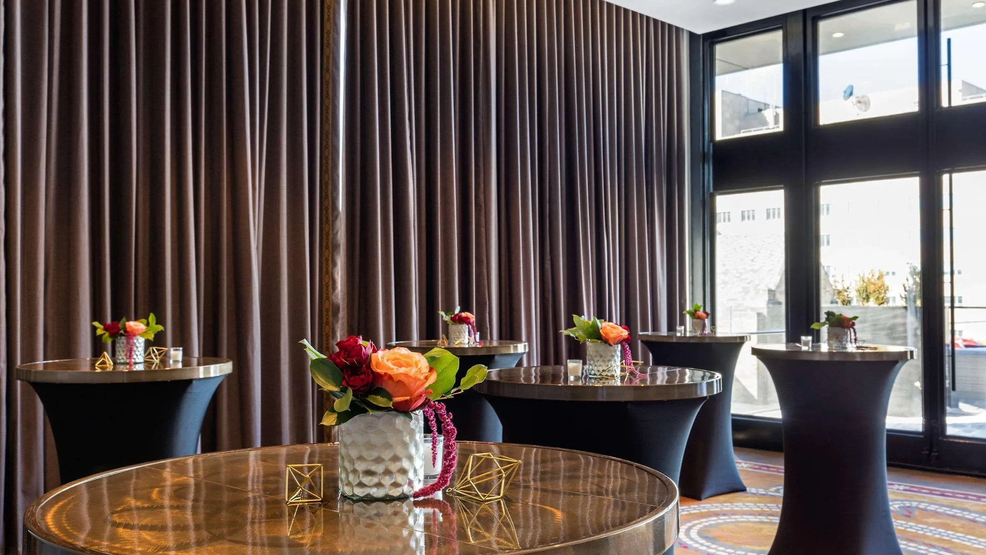 Cambria Hotel Nashville Downtown